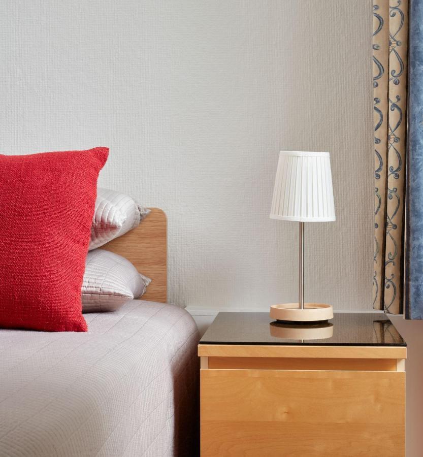 Euro Hotel London Bagian luar foto
