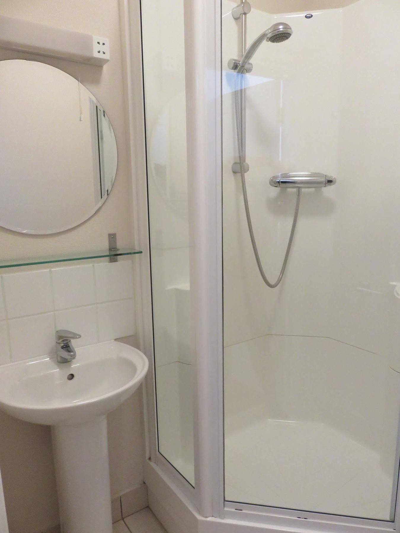 Euro Hotel London Bagian luar foto