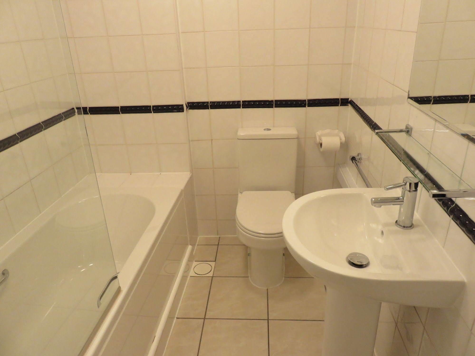 Euro Hotel London Bagian luar foto